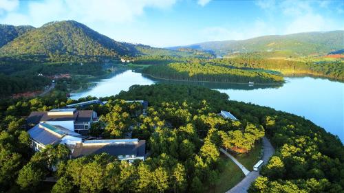 Terracotta Hotel and Resort Dalat in Dalat Terracotta Hotel and Resort Dalat in Dalat
