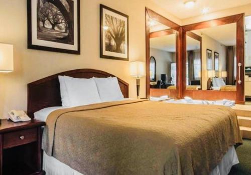 This photo about Art Infiniti Hotel shared on HyHotel.com