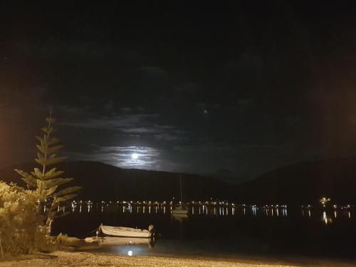 Ola Kala Apartments and Rooms in Lefkada Ola Kala Apartments and Rooms in Lefkada