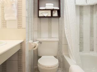 Washington Square Hotel in Гринвич-Виллидж Washington Square Hotel in Гринвич-Виллидж