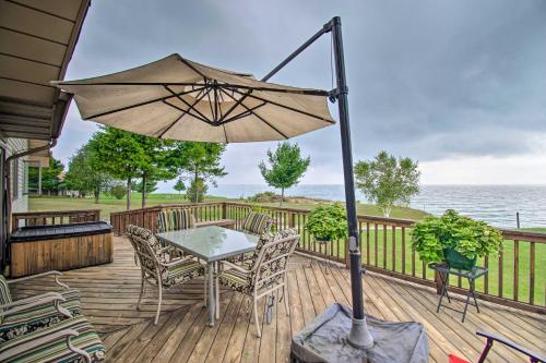 Large Family Home with Deck and Yard on Lake Huron in Port Huron Large Family Home with Deck and Yard on Lake Huron in Port Huron