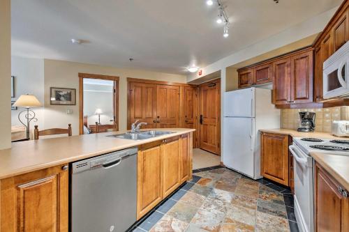 Ski-In and Out Condo at Solitude Mtn Adventure Awaits in Solitude (UT) Ski-In and Out Condo at Solitude Mtn Adventure Awaits in Solitude (UT)