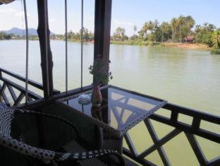 Dokchampa Guesthouse in Don Khone Dokchampa Guesthouse in Don Khone