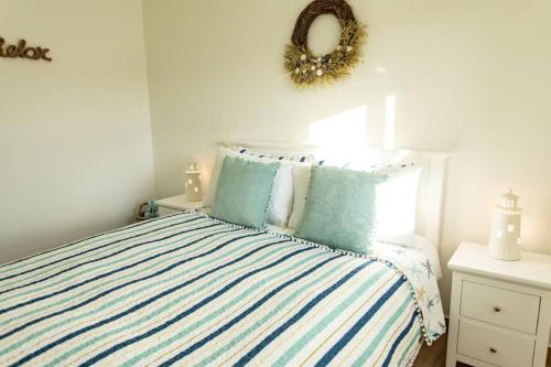 White Waves Cottage, Doolin in Doonnagore White Waves Cottage, Doolin in Doonnagore