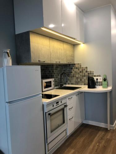 Central Bay Studios. 7min Station, Arbat Street in Vladivostok Central Bay Studios. 7min Station, Arbat Street in Vladivostok