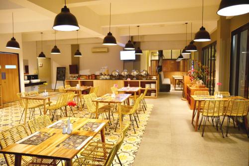 Restaurant, Grand Cordela Hotel AS Putra Kuningan in Kuningan Restaurant, Grand Cordela Hotel AS Putra Kuningan in Kuningan