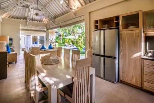 مطبخ, فندق ذا لوفينا (The Lovina) in لوفينا بيتش مطبخ, فندق ذا لوفينا (The Lovina) in لوفينا بيتش