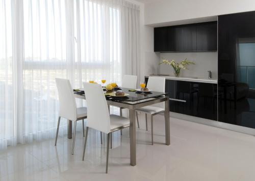 Facilities, Island Suites Hotel in Netanya Facilities, Island Suites Hotel in Netanya