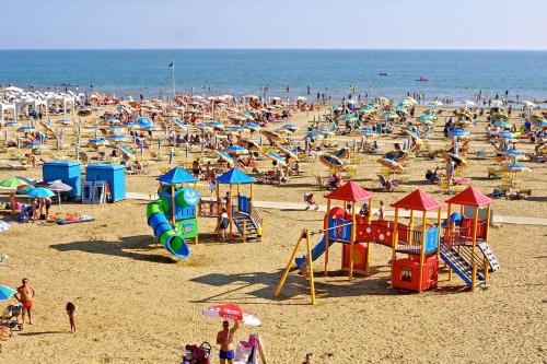 Strand, Hotel Adriatico in Bibione Strand, Hotel Adriatico in Bibione