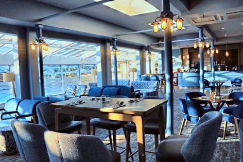 Bar/lounge, Bournemouth West Cliff Hotel in Bournemouth Bar/lounge, Bournemouth West Cliff Hotel in Bournemouth