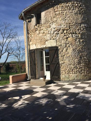 外部景觀, L'insolite et médièvale Tour Yselda (L'insolite et medievale Tour Yselda) in 西烏勒河畔聖普桑 外部景觀, L'insolite et médièvale Tour Yselda (L'insolite et medievale Tour Yselda) in 西烏勒河畔聖普桑