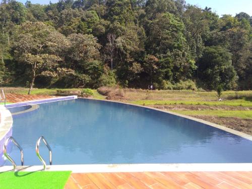 Swimming pool, Three Hills Coorg in Monnageri Swimming pool, Three Hills Coorg in Monnageri
