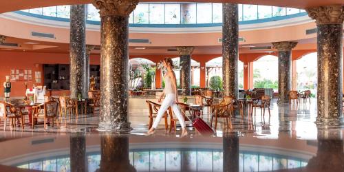 Előcsarnok, The Three Corners Happy Life Beach Resort in Qesm Marsa Alam Előcsarnok, The Three Corners Happy Life Beach Resort in Qesm Marsa Alam