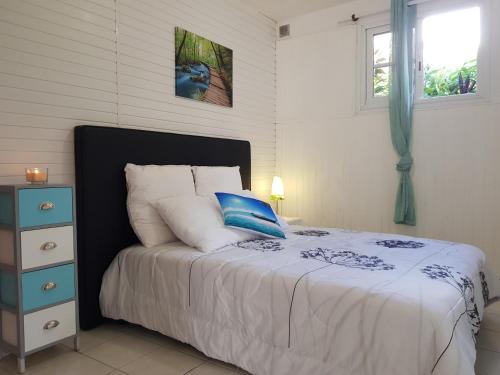 Giường, Chez Ena la fibre internet et le calme in Basse Terre Giường, Chez Ena la fibre internet et le calme in Basse Terre
