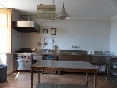 ห้องครัว, Casas do Toural in กูเวีย ห้องครัว, Casas do Toural in กูเวีย