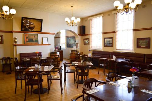 Restaurant, Palace Hotel Mortlake Sydney in Drummoyne Restaurant, Palace Hotel Mortlake Sydney in Drummoyne