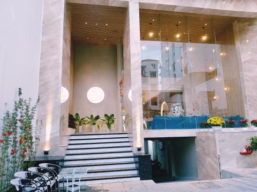 Entrance, Sun Kiss Hotel in Vĩnh Trường Entrance, Sun Kiss Hotel in Vĩnh Trường