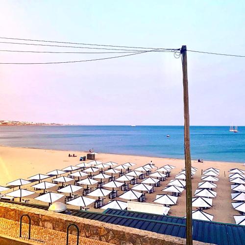 Praia, Cascais Spacious Getaway in Cobre Praia, Cascais Spacious Getaway in Cobre