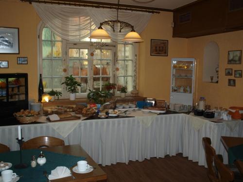 Comida y bebida, Gasthof zur Schweiz in Jena Comida y bebida, Gasthof zur Schweiz in Jena