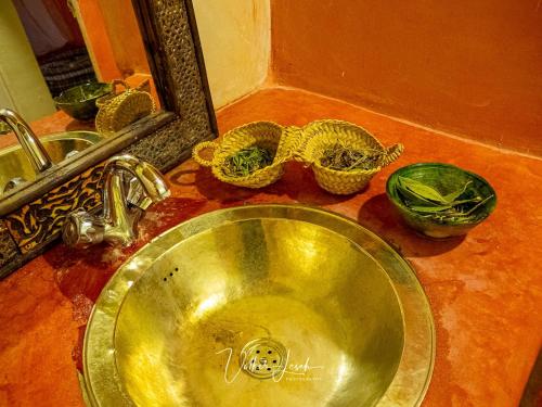 Casa de banho, Riad Tabhirte in Agdz Casa de banho, Riad Tabhirte in Agdz