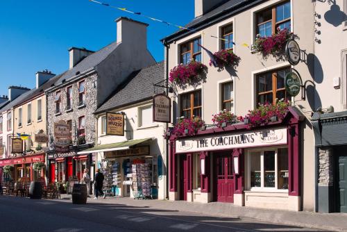 Coachmans Townhouse Hotel in Kenmare Coachmans Townhouse Hotel in Kenmare