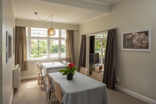 Palvelut, U Studios Masterton in Masterton Palvelut, U Studios Masterton in Masterton