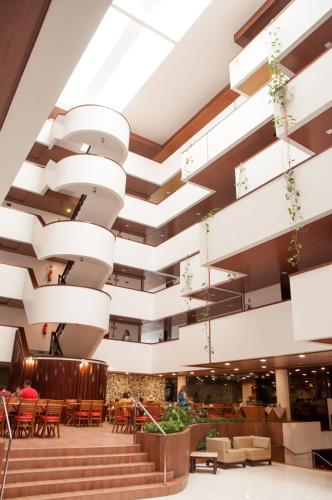 馬特蘇巴拉水上樂園酒店 (Matsubara Acqua Park Hotel) in 克魯斯達斯阿爾馬斯 馬特蘇巴拉水上樂園酒店 (Matsubara Acqua Park Hotel) in 克魯斯達斯阿爾馬斯