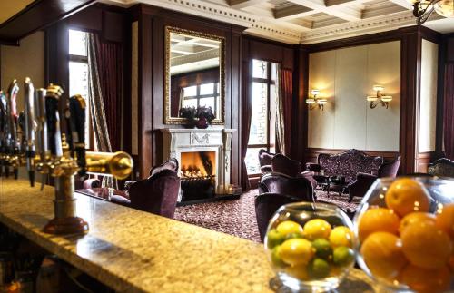 Lobby, Mount Errigal Hotel, Conference & Leisure Centre in Letterkenny Lobby, Mount Errigal Hotel, Conference & Leisure Centre in Letterkenny