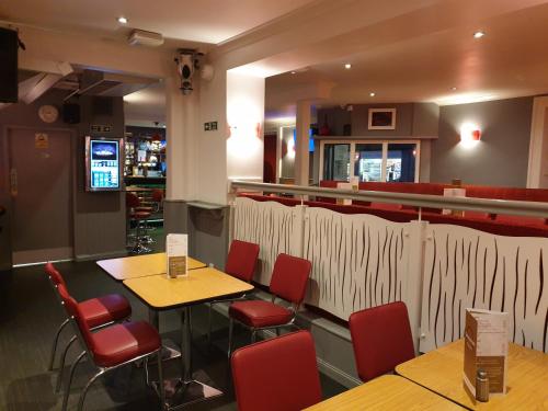 Restaurant, Commercial Hotel in Alness Restaurant, Commercial Hotel in Alness