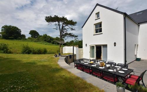 Gwelfor, Newport in Newport Pembrokeshire Gwelfor, Newport in Newport Pembrokeshire