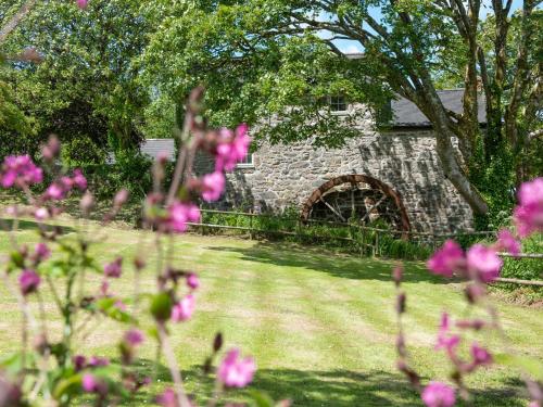 Roskennals Mill in แซนครีด Roskennals Mill in แซนครีด