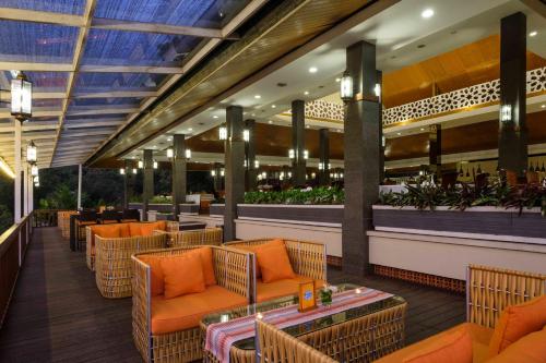 Restaurant, Puri Asri Hotel & Resort Magelang in Magelang Restaurant, Puri Asri Hotel & Resort Magelang in Magelang