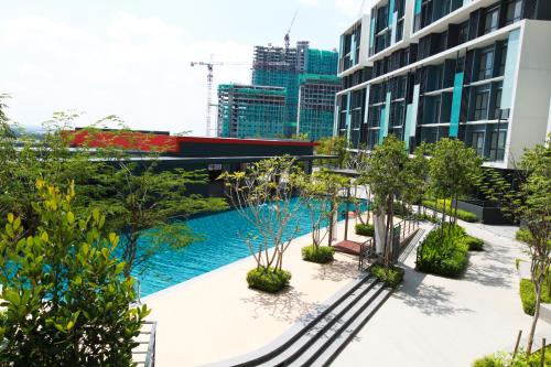 Swimming pool, The Miere Suites @ KLIA Sepang in Kuala Lumpur Swimming pool, The Miere Suites @ KLIA Sepang in Kuala Lumpur