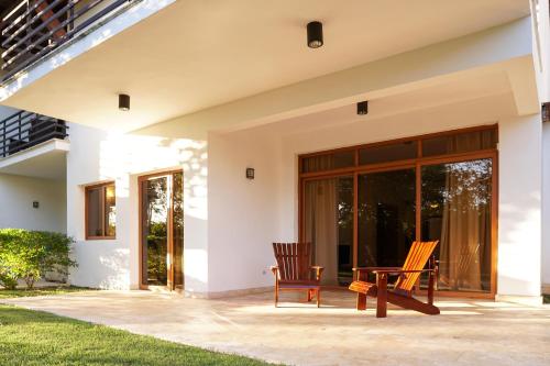 Sybaris Suites & Residences in ฮวนโดลิโอ Sybaris Suites & Residences in ฮวนโดลิโอ