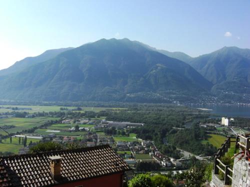 razgled, Agriturismo Cantina Carrara in Gordola razgled, Agriturismo Cantina Carrara in Gordola