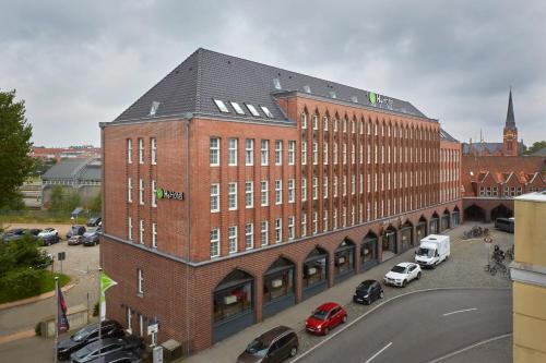 Exterior view, H+ Hotel Lubeck in Lubeck Exterior view, H+ Hotel Lubeck in Lubeck