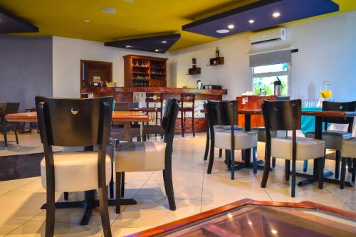 Quầy bar/Pub, Hotel RDG in Managua Quầy bar/Pub, Hotel RDG in Managua