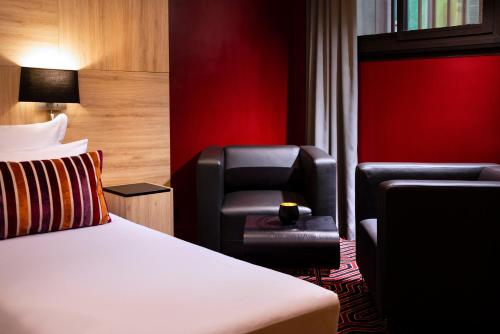 Facilities, Hotel Paris Bastille in 12th - Bercy - Gare de Lyon Facilities, Hotel Paris Bastille in 12th - Bercy - Gare de Lyon