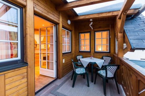 Erkély/terasz, Landhotel Timmerer in Möderbrugg Erkély/terasz, Landhotel Timmerer in Möderbrugg