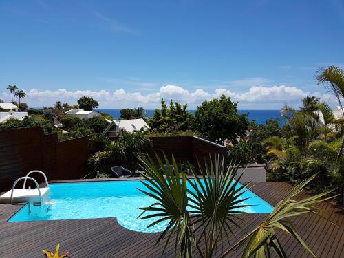 Фасада на хотела, VILLA VUE MER AVEC PISCINE in Dampierre Фасада на хотела, VILLA VUE MER AVEC PISCINE in Dampierre
