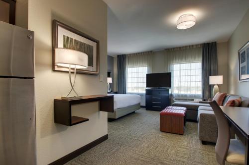 Staybridge Suites The Colony - Frisco in The Colony Staybridge Suites The Colony - Frisco in The Colony