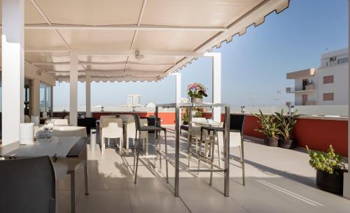 ระเบียง/ชานเรือน, Hotel 33 Baroni in กัลลิโพลิ ระเบียง/ชานเรือน, Hotel 33 Baroni in กัลลิโพลิ