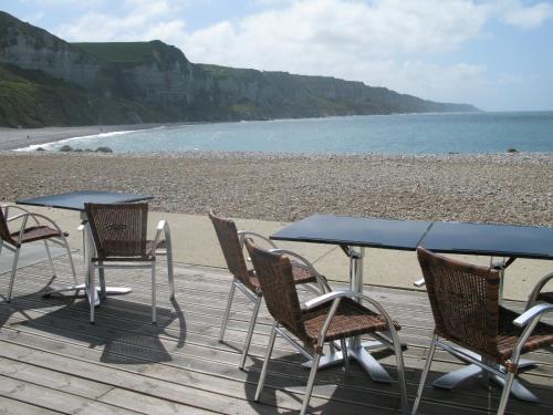 Étterem, La Villa Flore in Saint-Jouin-Bruneval Étterem, La Villa Flore in Saint-Jouin-Bruneval