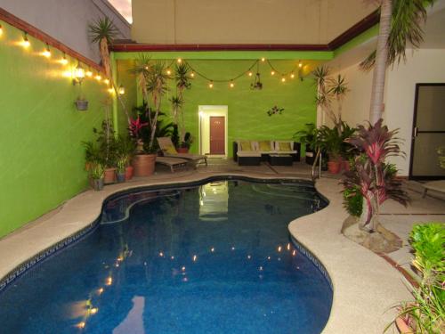 Swimmingpool, Hotel La Guaria Inn & Suites in Alajuela Swimmingpool, Hotel La Guaria Inn & Suites in Alajuela