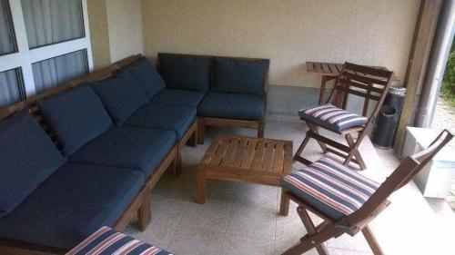 מרפסת, Panama Motel in Szekesfehervar מרפסת, Panama Motel in Szekesfehervar