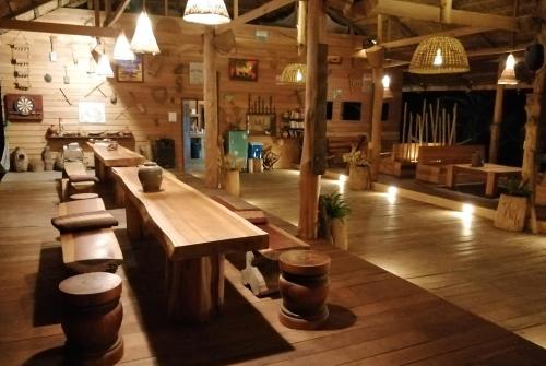 Shared lounge/TV area, Fandee Island - Tad Lo - Bolaven Loop Pakse in Beng Shared lounge/TV area, Fandee Island - Tad Lo - Bolaven Loop Pakse in Beng