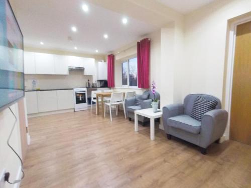 Guestroom, Apple Garden A-3 in Greater London North West Guestroom, Apple Garden A-3 in Greater London North West