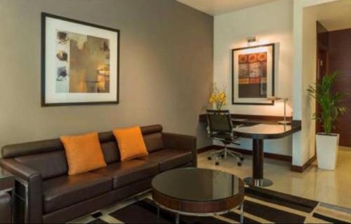 Al Sharq Hotel in Hafar Al Batin Al Sharq Hotel in Hafar Al Batin