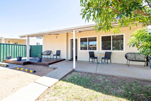 Balcony/terrace, Matilda Motor Inn in Dubbo Balcony/terrace, Matilda Motor Inn in Dubbo