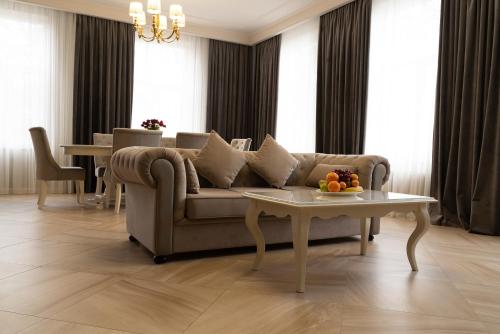 Grand Kavkaz Hotel